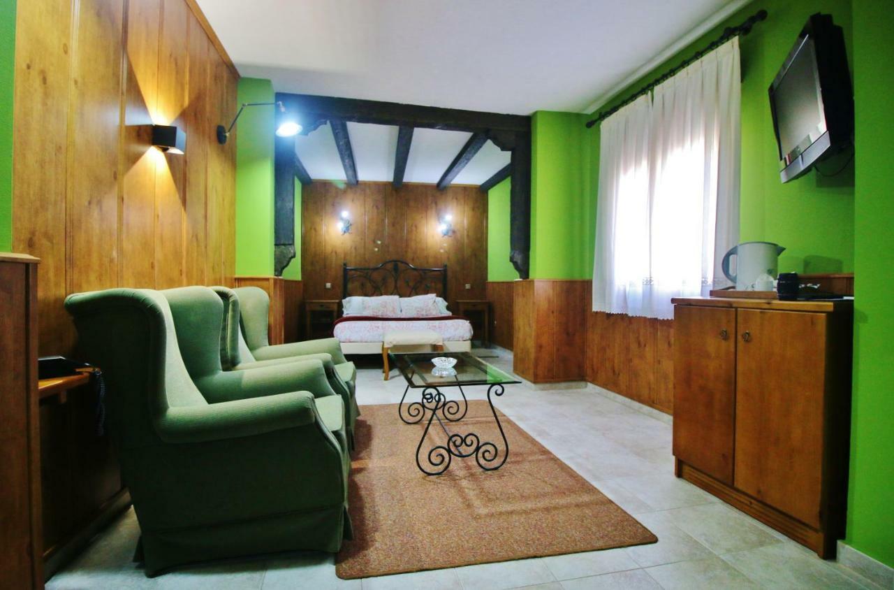 Del Camino Real Hotel